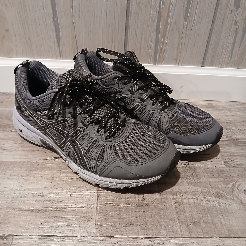 Asics Women's Running Shoes Gray And Black Size 8